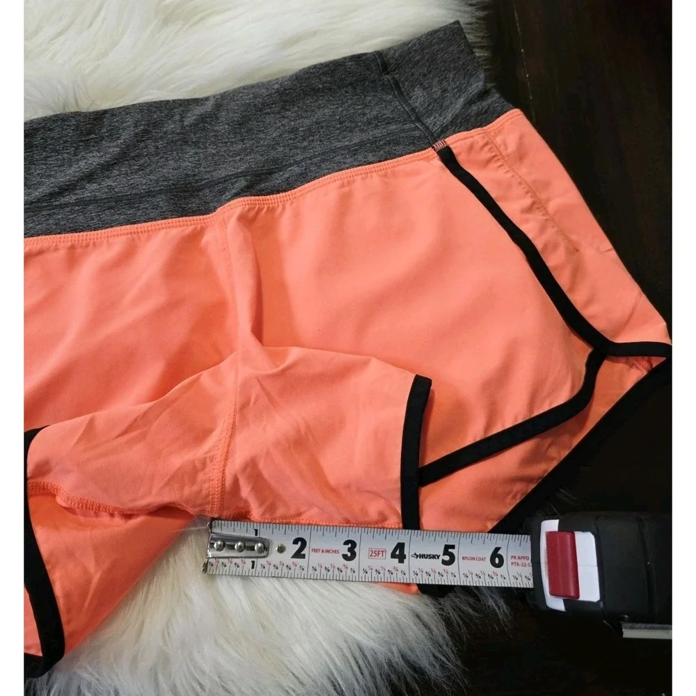 Lululemon Run Times Shorts Women's Size 6 Coral Orange 4